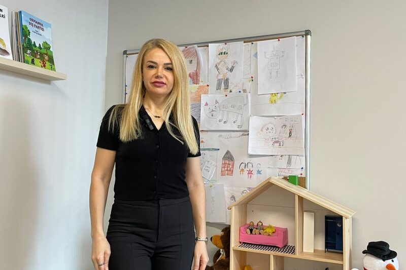 İstanbul çocuk ve ergen psikiyatristi Istanbul cocuk ve ergen psikiyatristi Doc. Dr. Emel Sari 3 - Prof. Dr. Emel Sarı | Çocuk ve Ergen Psikiyatristi Bağdat Caddesi İstanbul